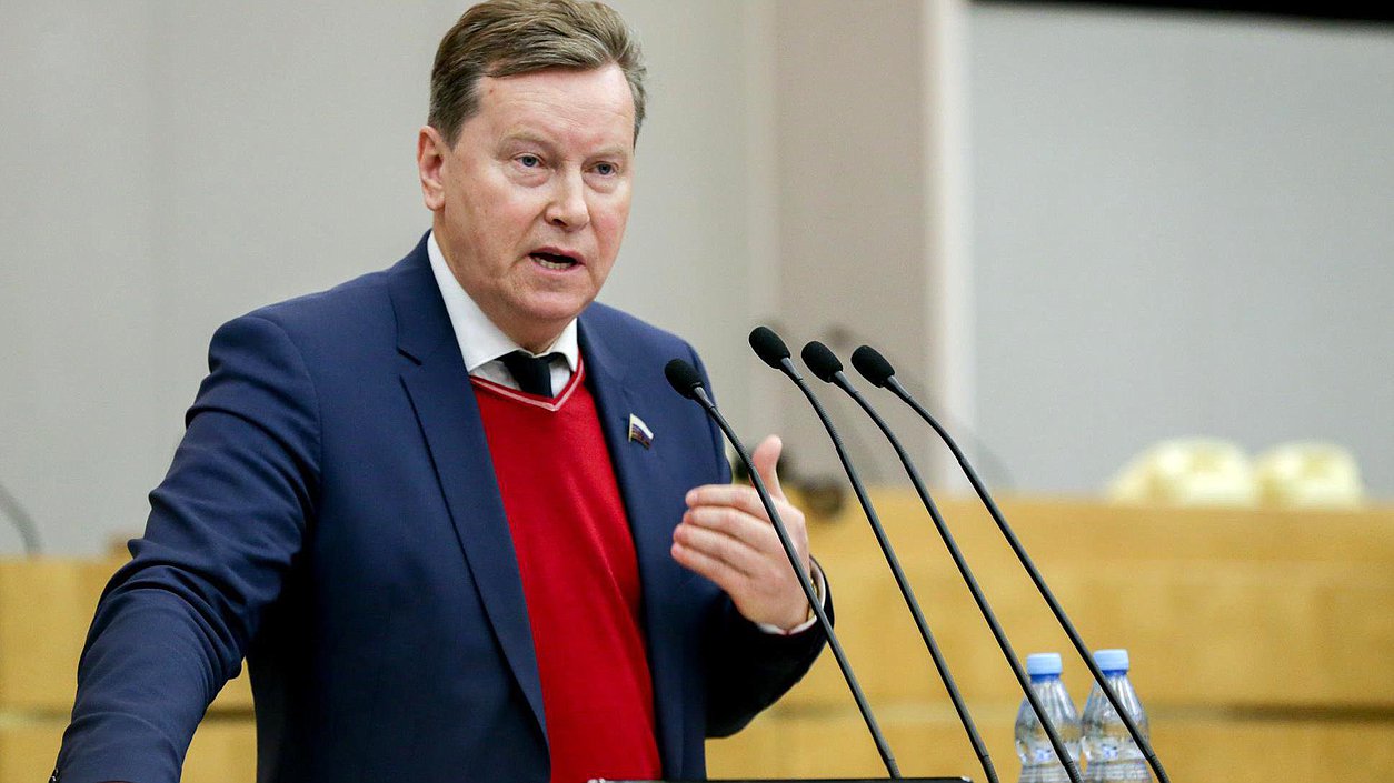 Кабмин не поддержал закон о наказании за нарушение предвыборных обещаний/а что должен был?0