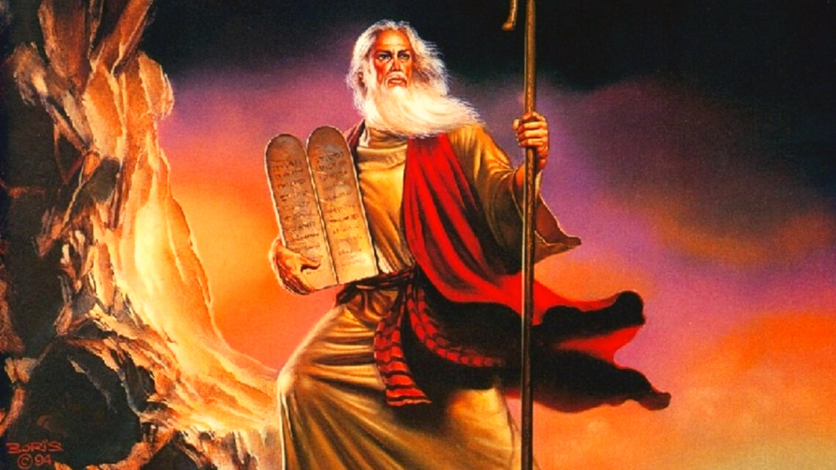 Ветхозаветный пророк Моисей получил скрижали с 10 заповедями от Бога.