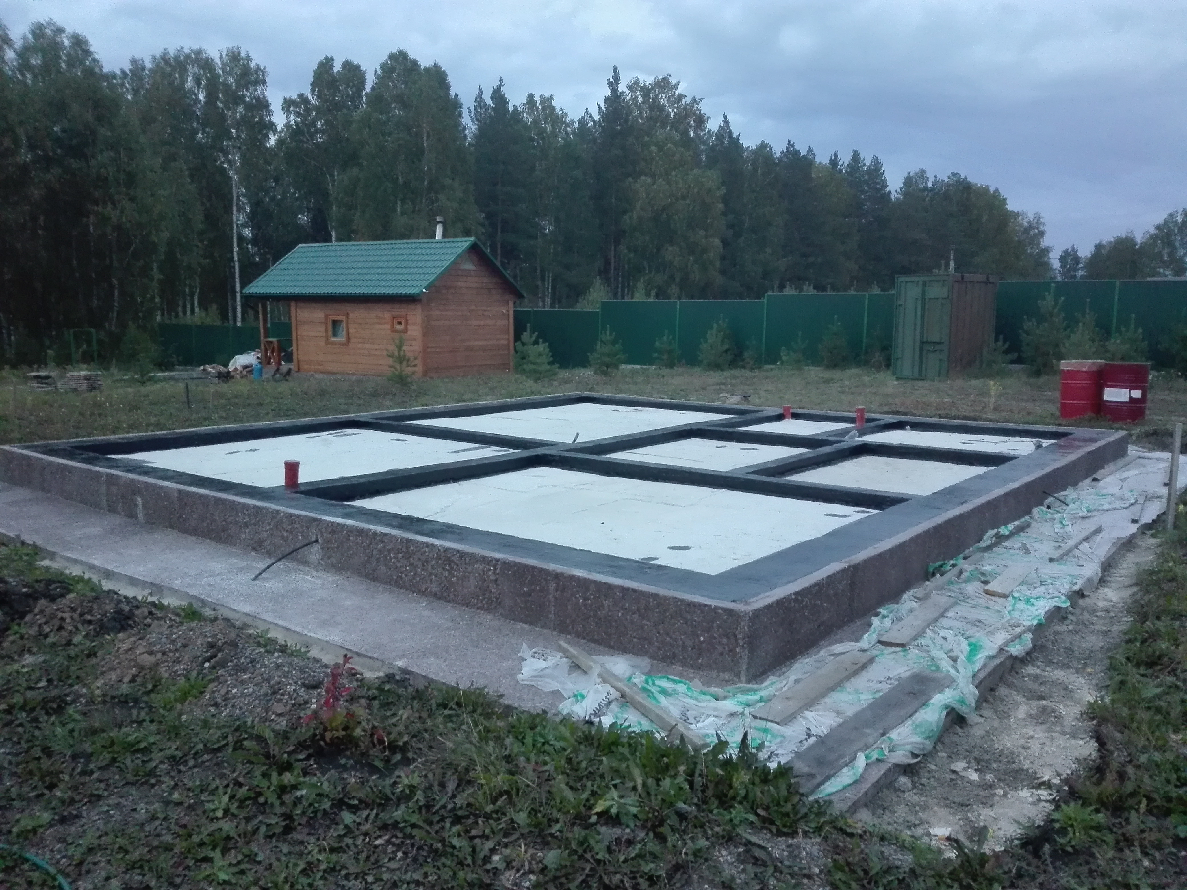 Затраты на строительство дома 120 м2. Без коммуникаций и отделки, но с тепловым контуром0