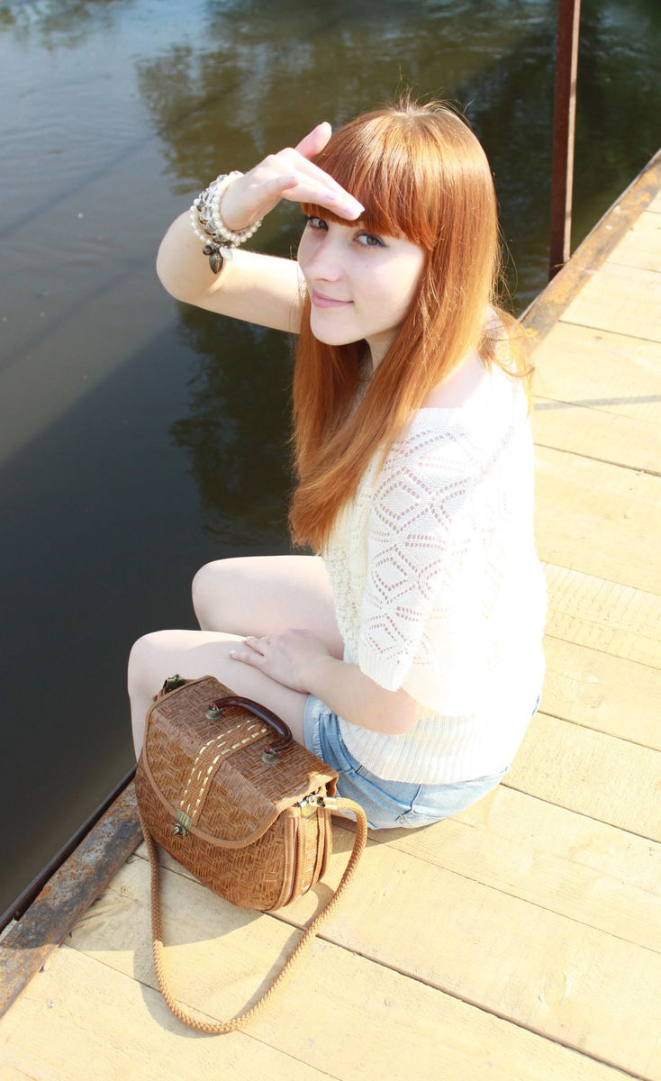 Всегда одна и та же улыбка...