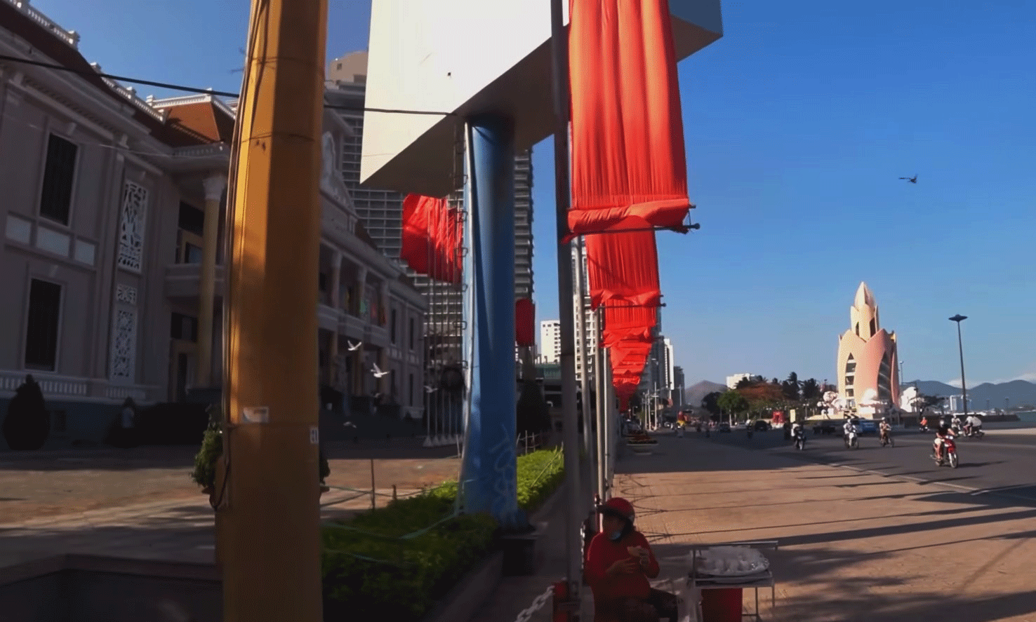 Нячанг. Площадь лотоса