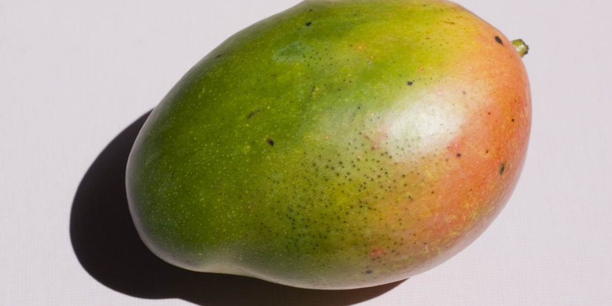 Спелый манго