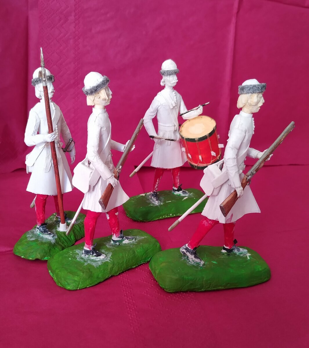 Фотографии из статей блога - Мои бумажные войска - https://zen.yandex.ru/id/5f0d66fdb215121e394dea07