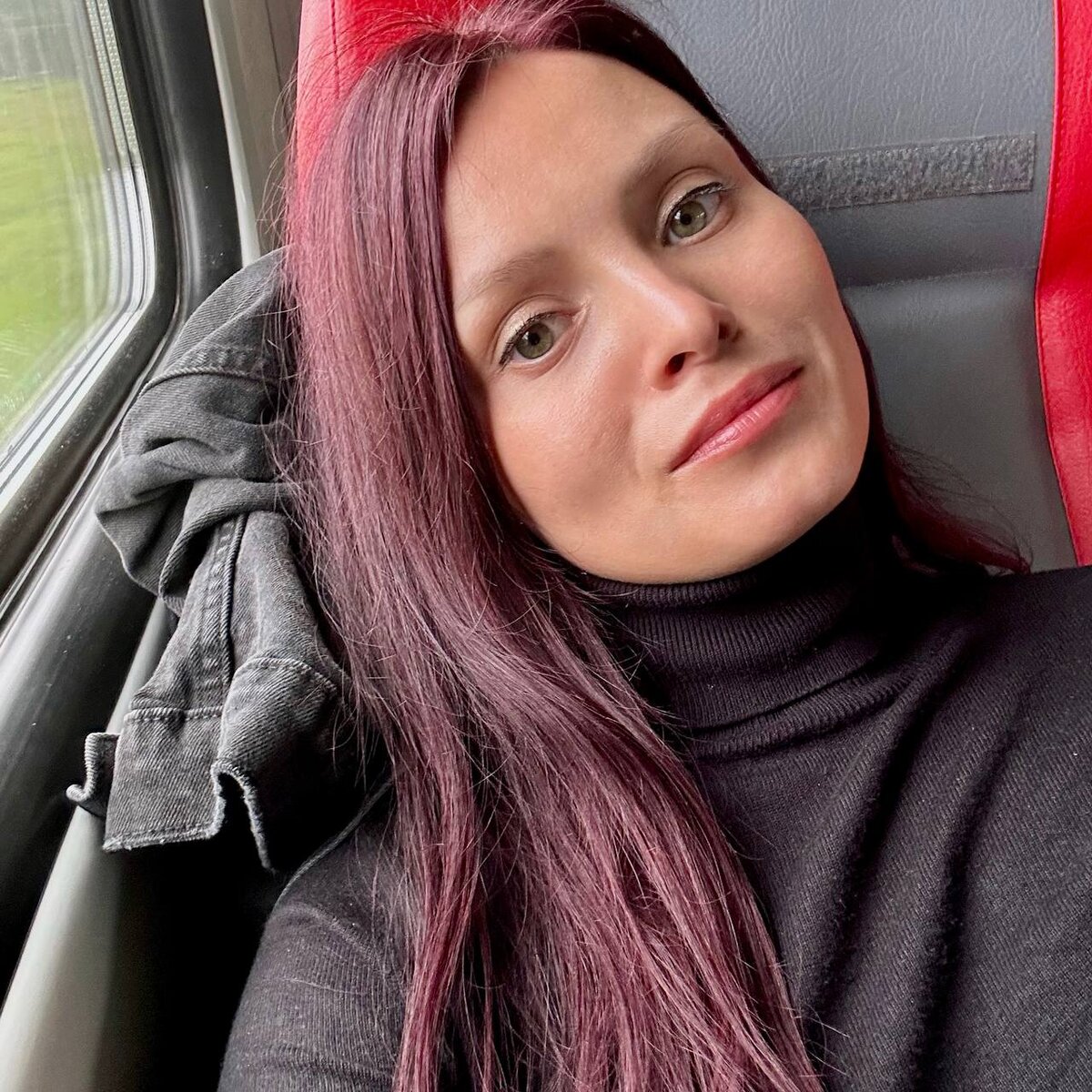 Нашла только такое фото из поезда