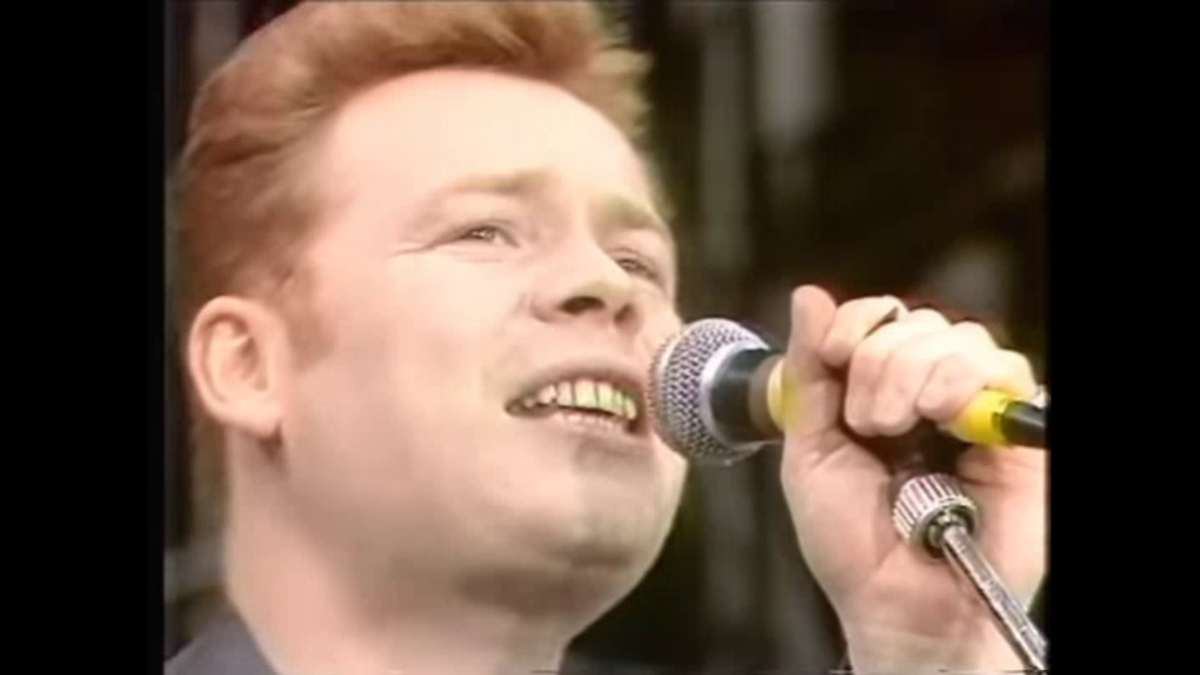 Али Кэмпделл. Группа "UB40"