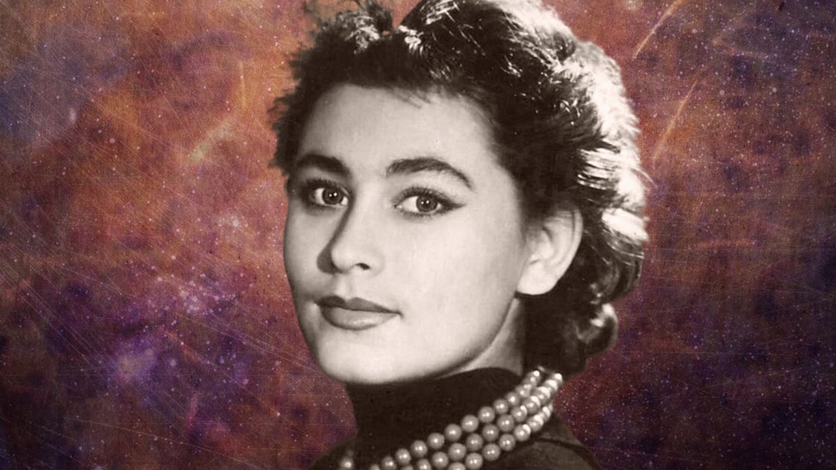 Майя Менглет