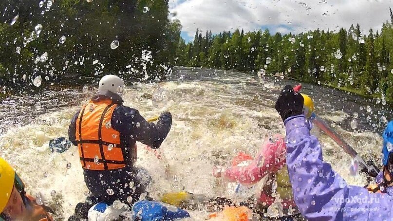 Чтобы чётко видеть всю красоту мира, надо разобраться, брать в поход очки или линзы