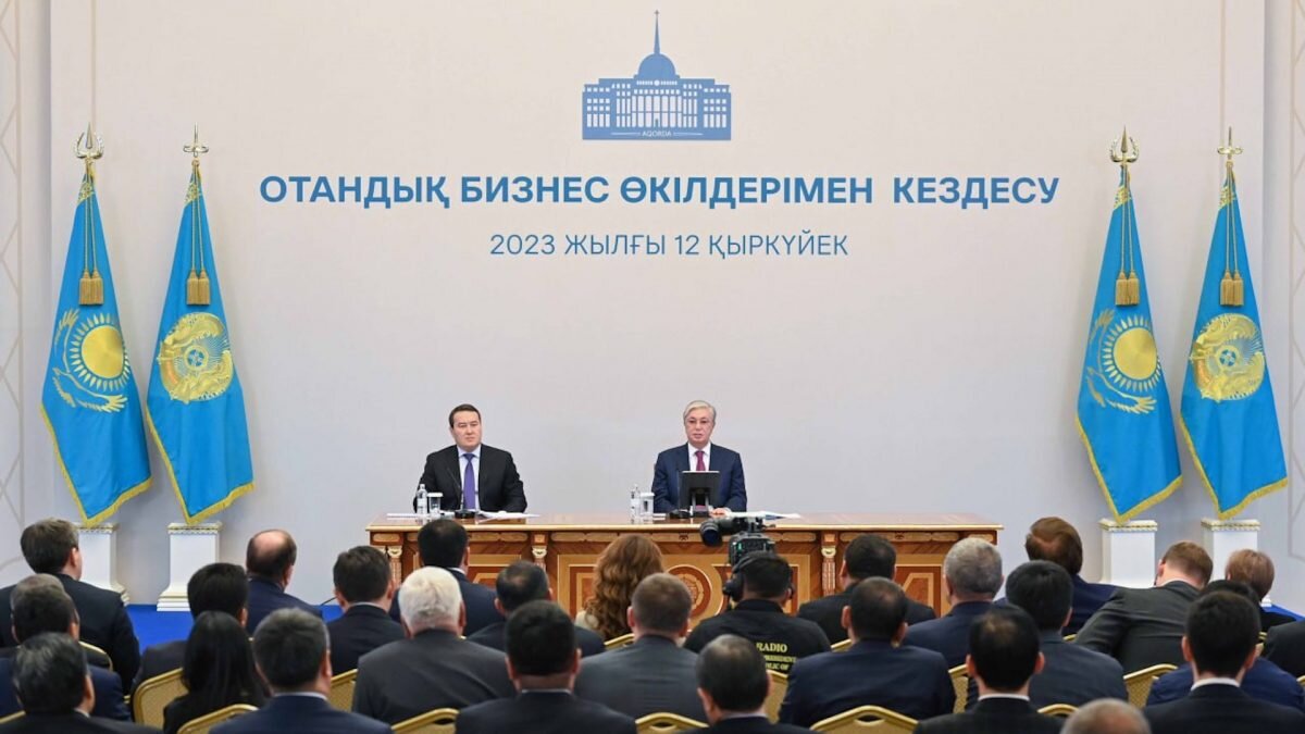    Фото: Акорда Рашид Ахмежанов