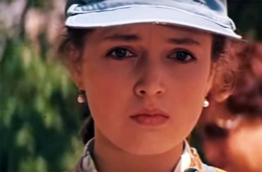 На фото: Светлана Аманова в кинофильме «Путешествие будет приятным» (Свердловская киностудия, 1982 год)