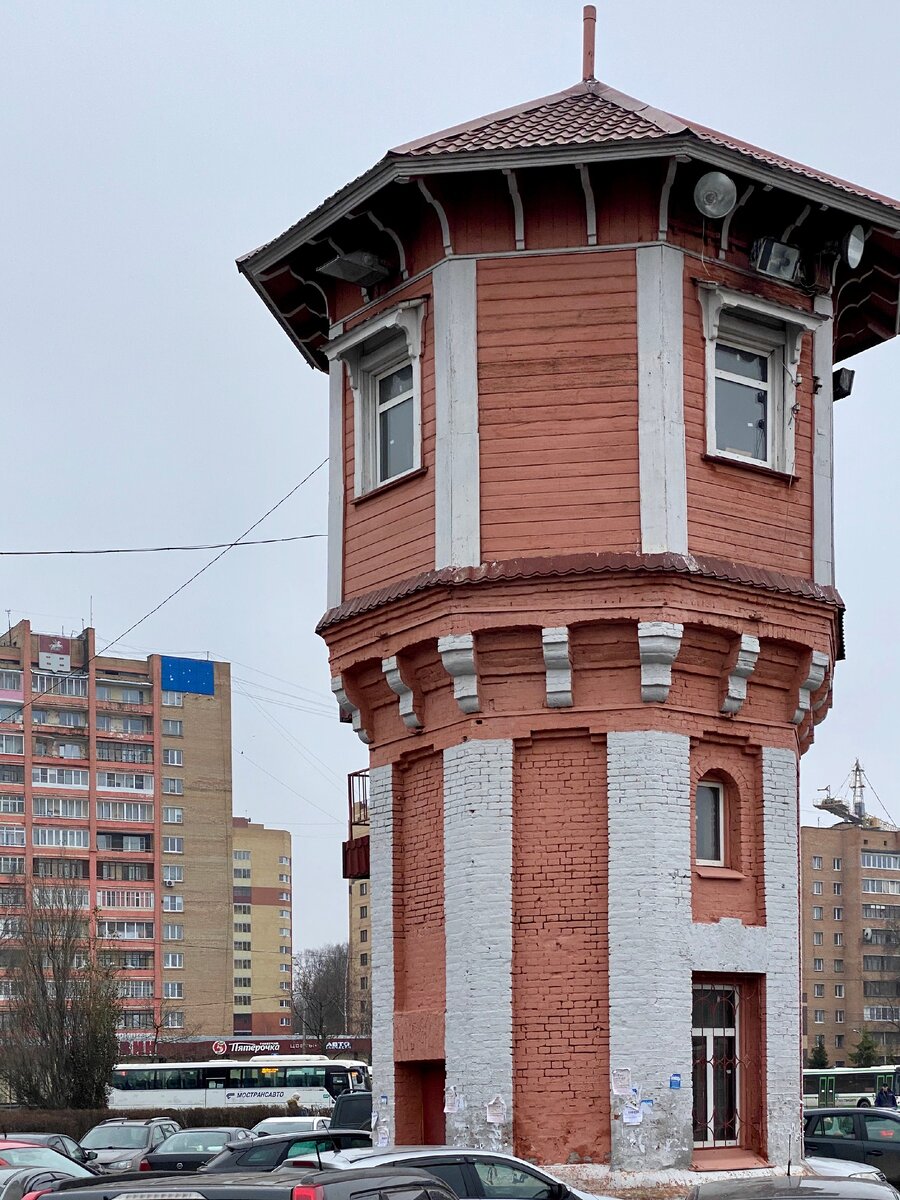Водонапорная башня (фото автора)