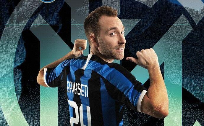 Кристиан Эриксен в футболке "Интера"