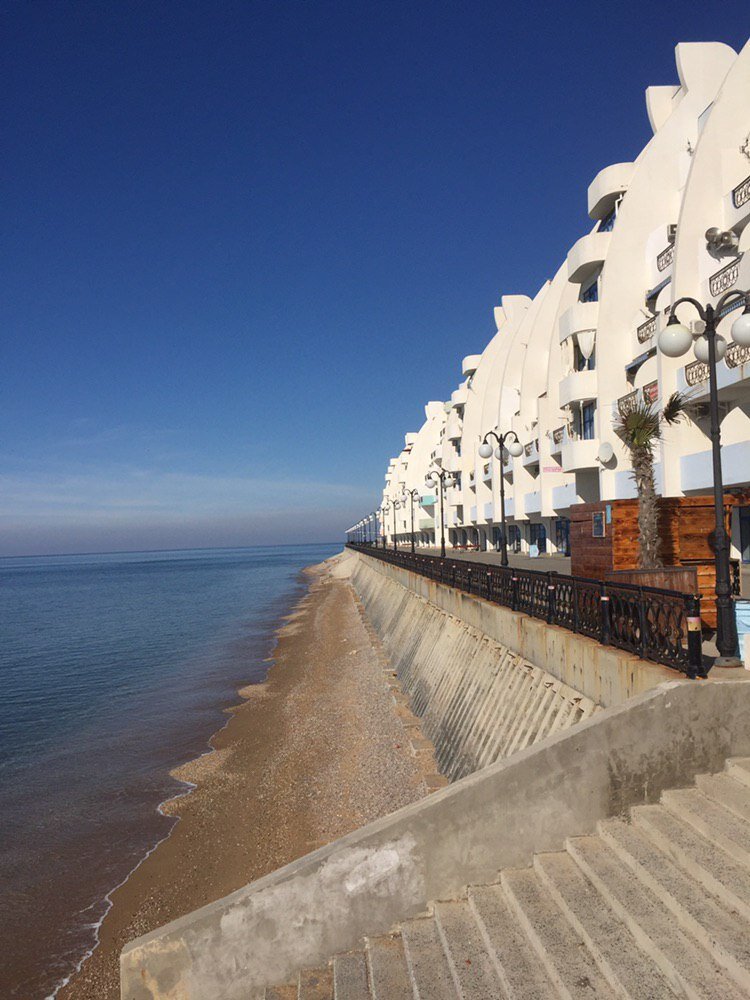 Набережная п. Кача