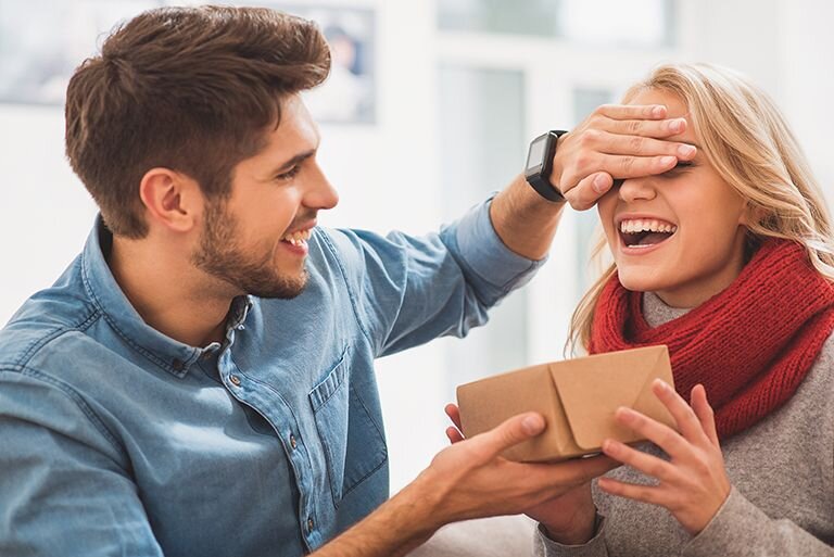 Но подарочек за свой косяк мне муженёк подарил, правда днём позже.(фото из интернета)