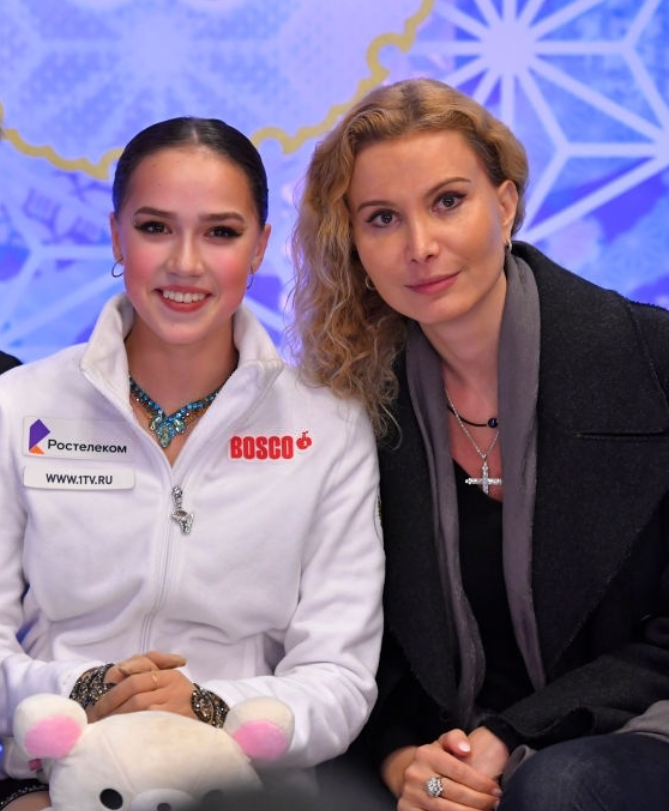 Алина Загитова и Этери Тутберидзе, фото из открытых источников