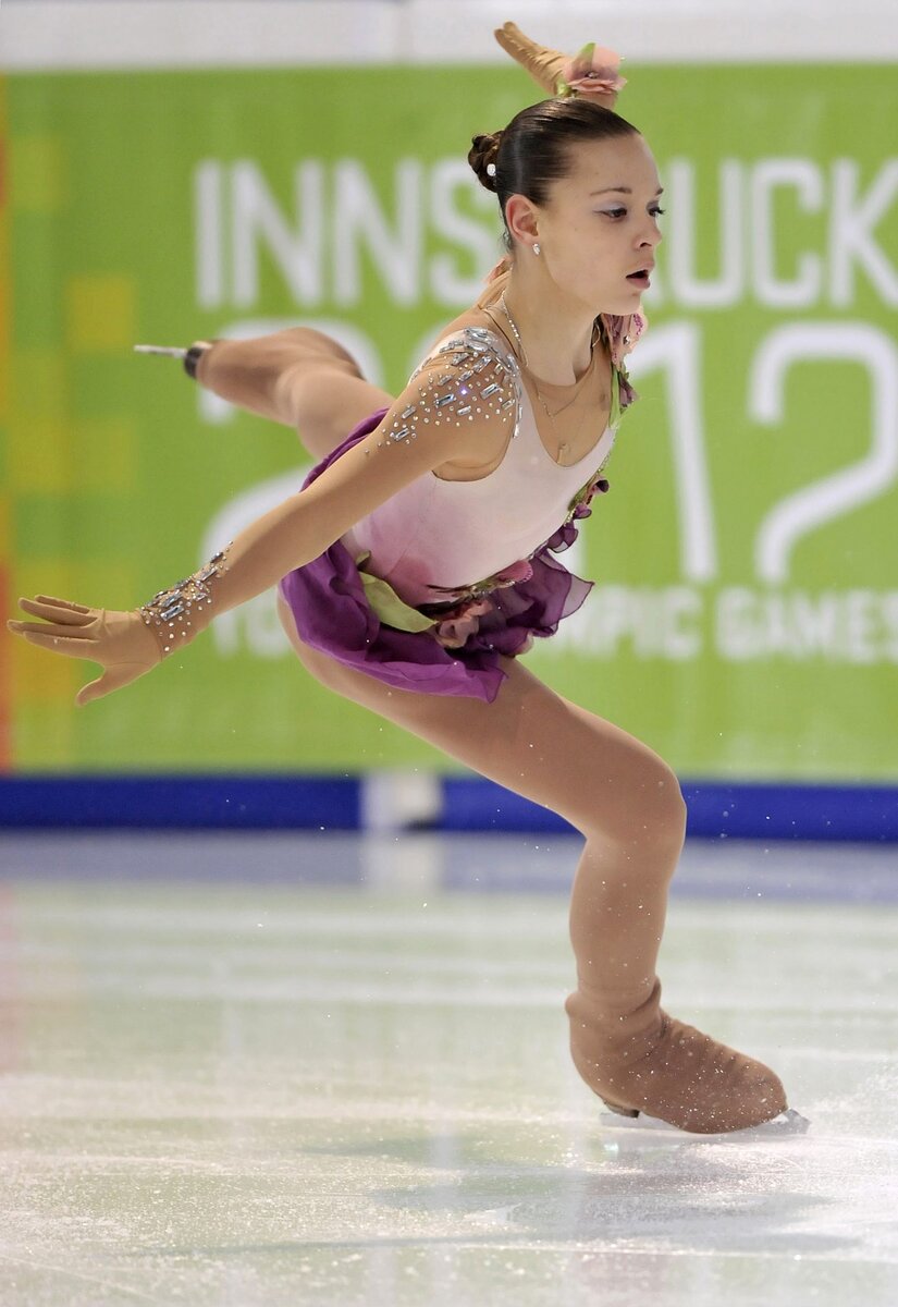 Аделина Сотникова на ЮОИ-2012 в Инсбруке, где она стала серебряным призером.