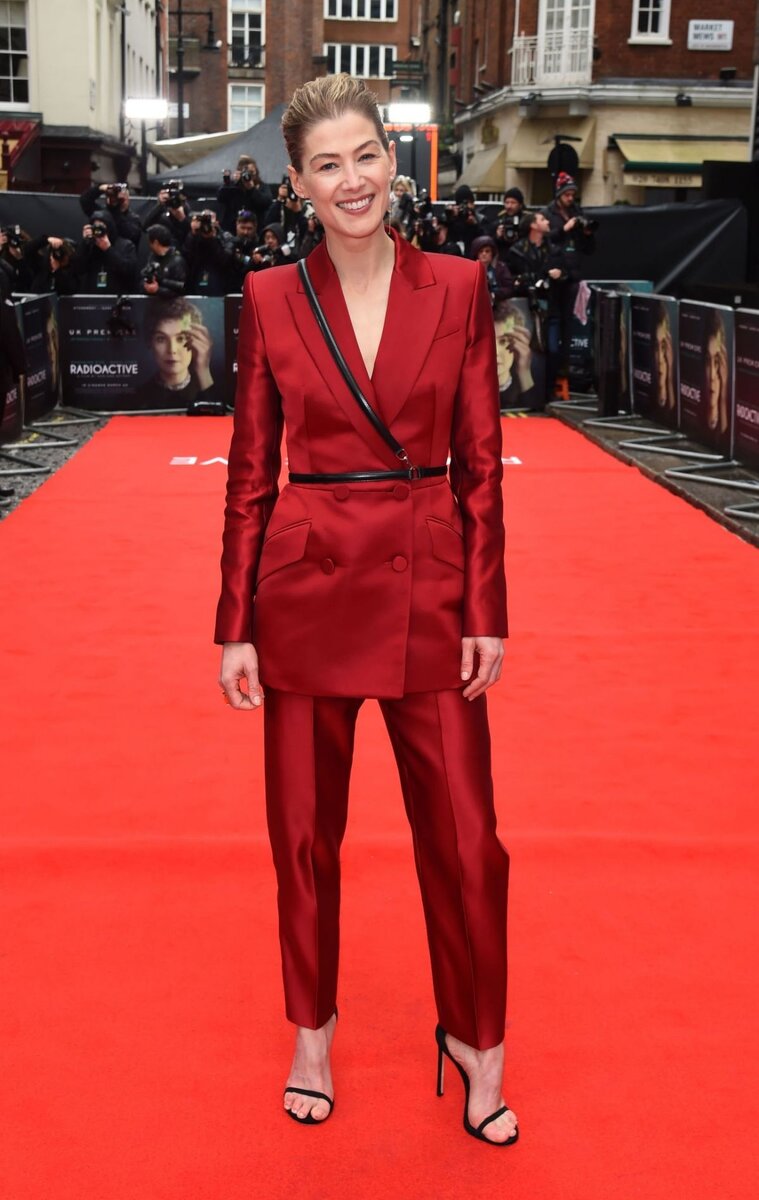 Розамунд Пайк