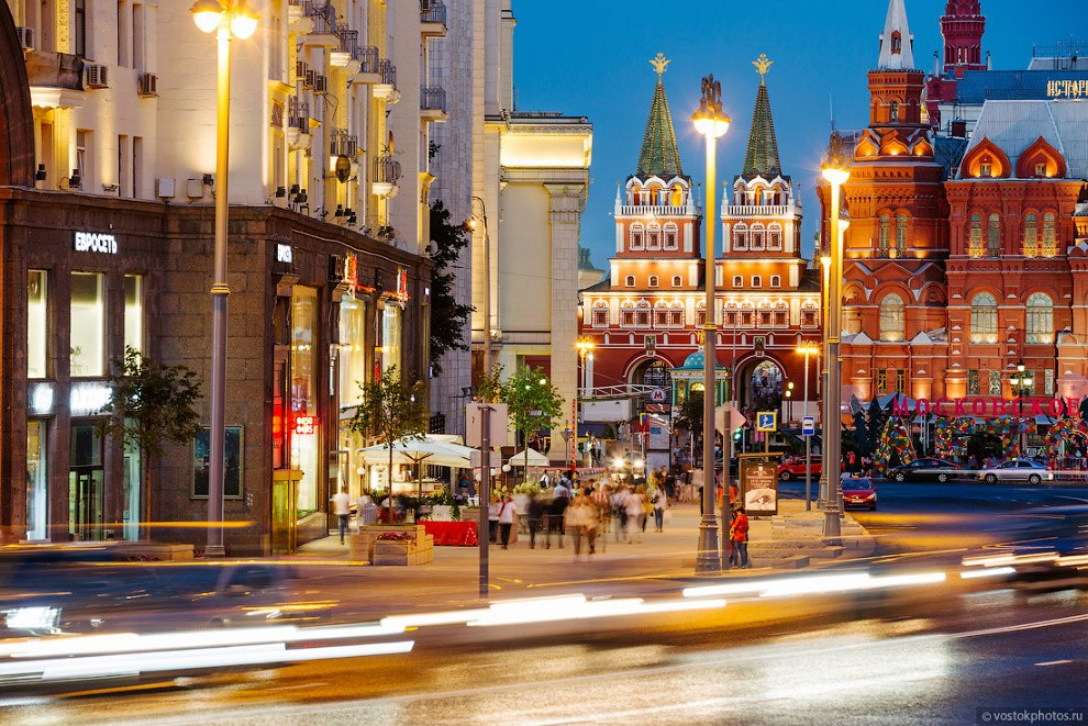 Столица живу. Тверская улица. Центр Москвы Тверская. Главная улица Москвы Тверская. Тверская улица фото.