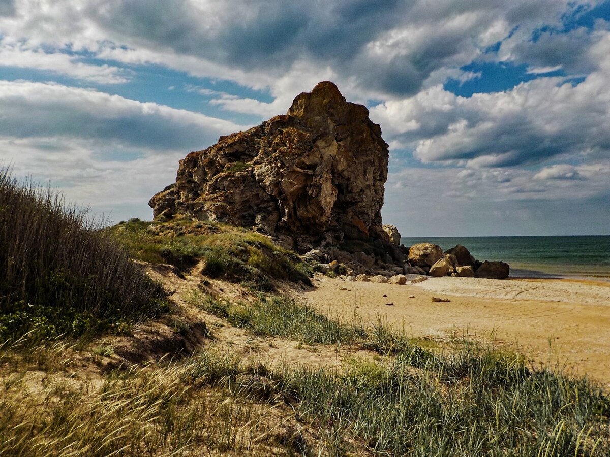 Бухта Барыня Генеральские пляжи