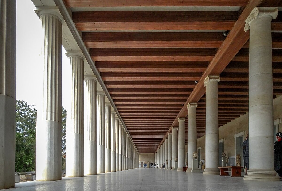 Пример расписного портика