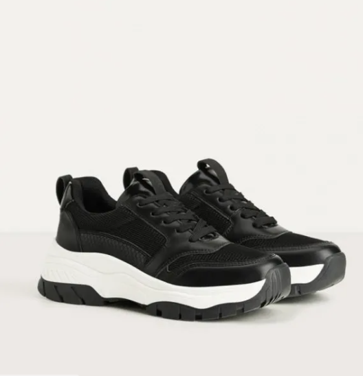 Фото взято с сайта Lamoda