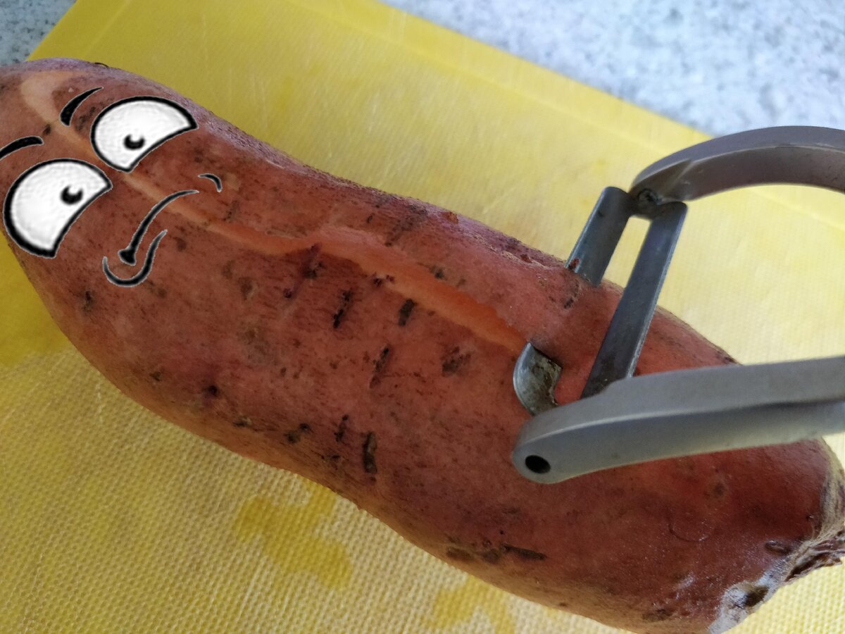 Чищу сладкую картошку