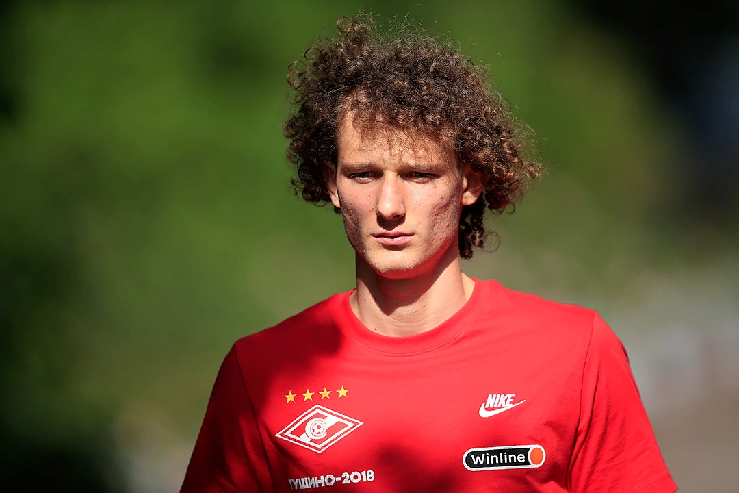 Гражданство: Чехия  
Позиция: опорный полузащитник 

Дата перехода: 1 сентября 2019 года

Сумма трансфера: 12 млн евро

Текущая трансферная стоимость: 6,7 млн евро