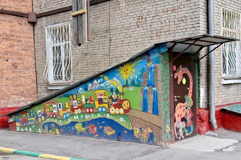 В Тверской области с 2021 года «выведут детей из подвалов»