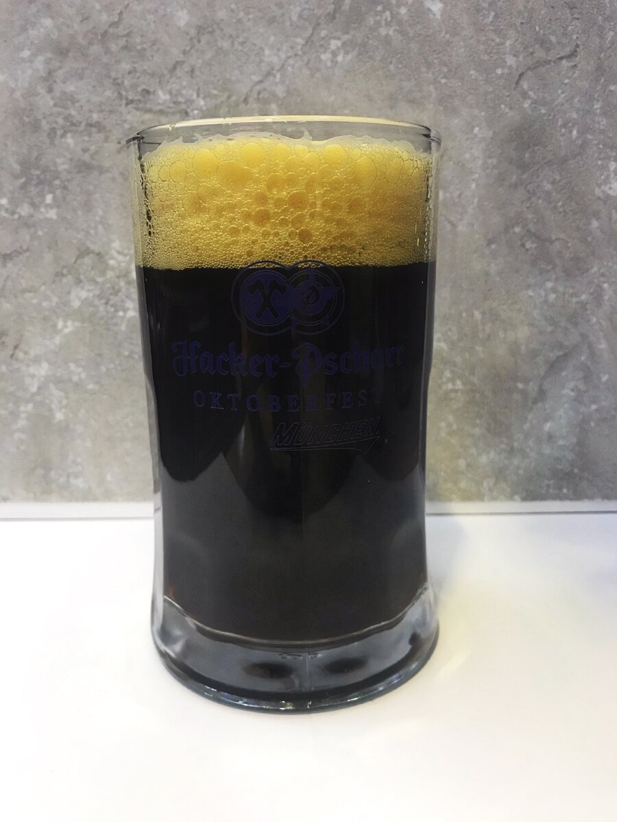 Avalanche от Panzer Brewery и моя дрогнувшая рука.