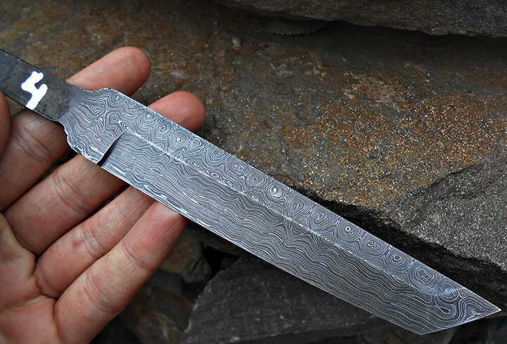 Клинок из дамасской стали