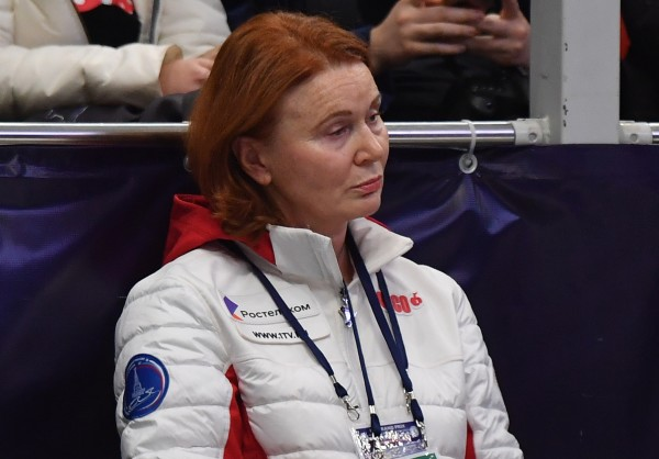 Чеботарева тренер по фигурному катанию. Чеботарева тренер коляды. Тренер чеботарева. Тренер чеботарева. Тренер чеботарева.