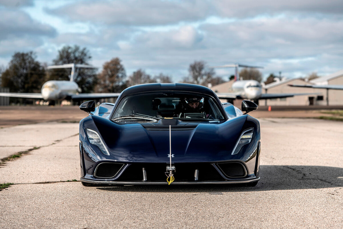 Гиперкар Hennessey Venom f5