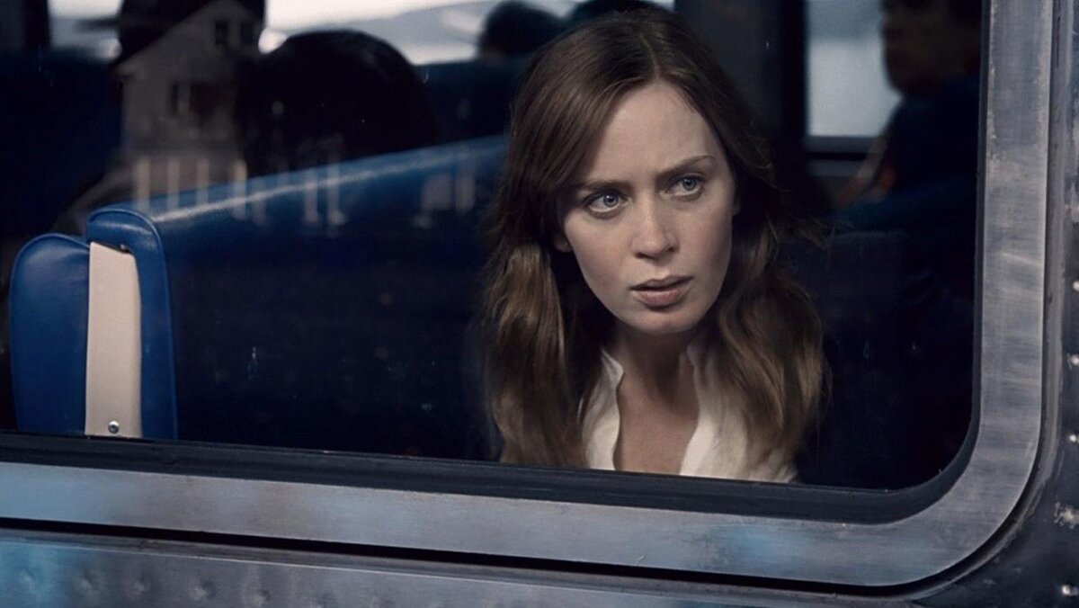 кадры из фильма.  героиня Рейчел