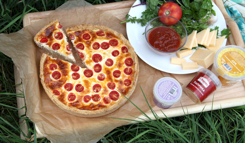 Пирог с фрикадельками