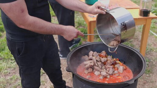 ПОКАЗЫВАЮ КАК ПРИГОТОВИТЬ МЯСО с ОВОЩАМИ в КАЗАНЕ