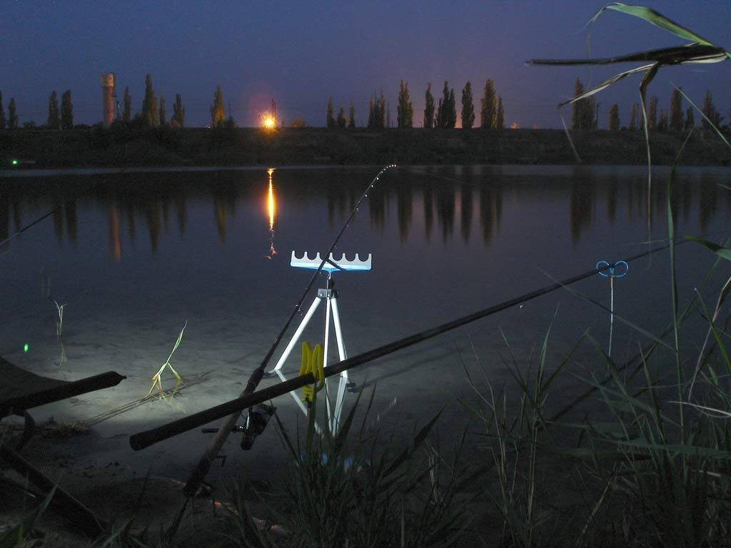 мощный светодиодный фонарь для охоты, ночной рыбалки и поисково-спасательных работ