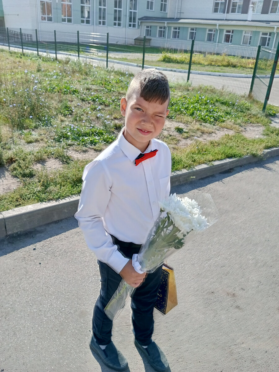 чёт задумал косой!!