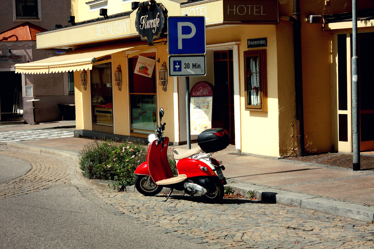 Например, очень нравится этот кадр, сделанный в Германии. А название маленького городка я забыла.