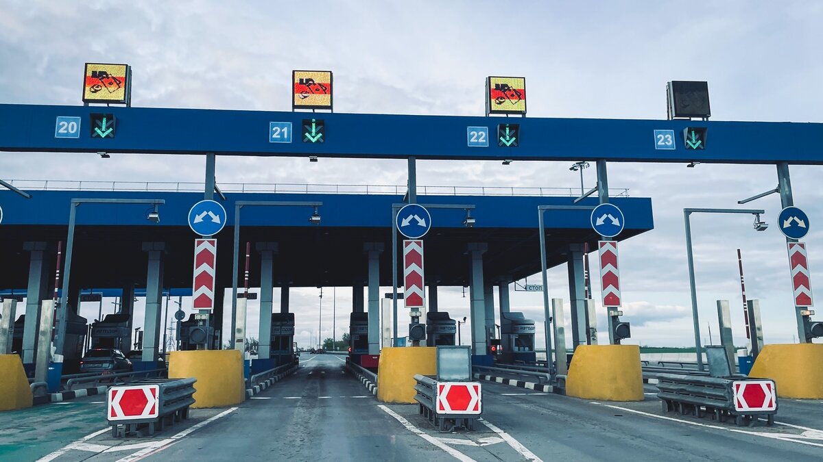     Росавтодор объявил конкурс по выбору подрядчика проведения работ на участке строящейся скоростной автотрассы М-12 в Нижегородской области. Аукционная документация опубликована на портале госзакупок.