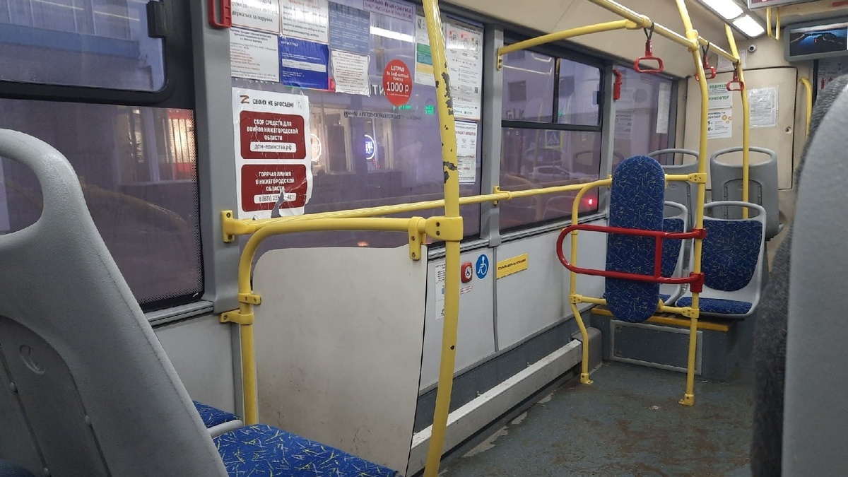     Водители, работающие в «Нижегородпассажиравтотрансе», массово отказываются возить пассажиров по вечерам. Такое признание сделал 23 августа замминистра транспорта региона Денис Рябинин.