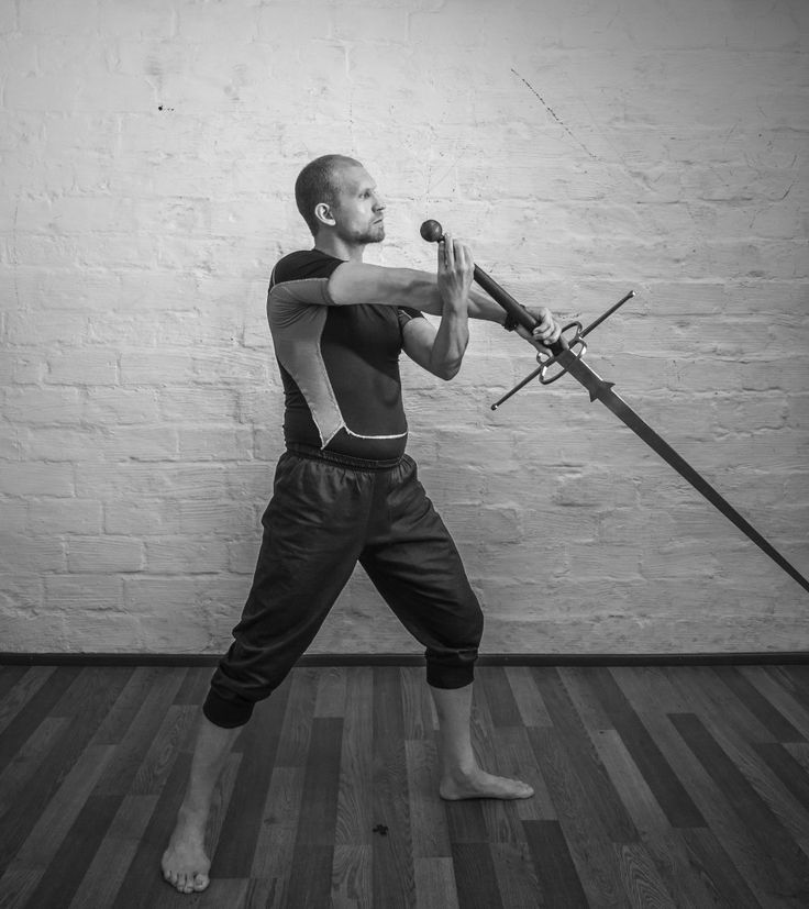 Sword pose. Two handed girls. Меч эльфов. Two handed girls. Two handed girls.