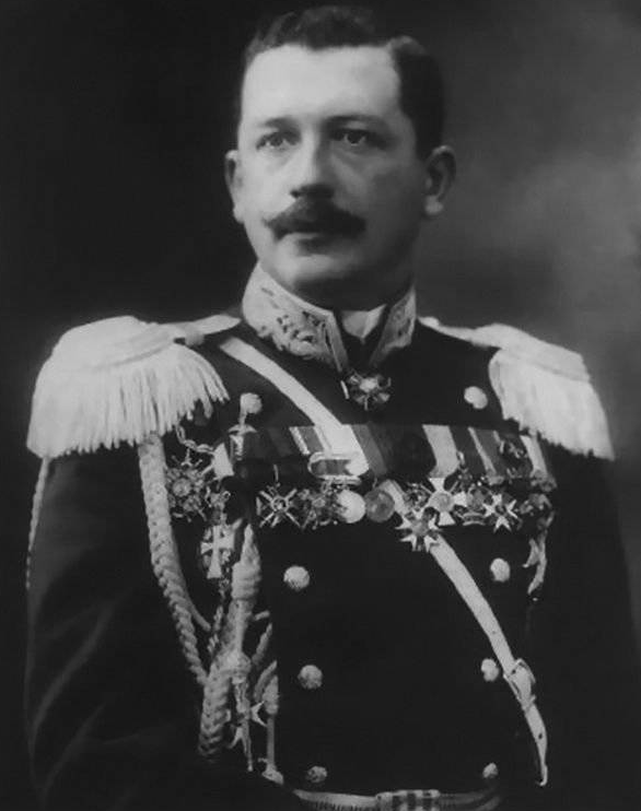 Настоящий офицер. Граф Игнатьев  Алексей Алексеевич, человек, который офицерскую честь считал чем-то важным. 