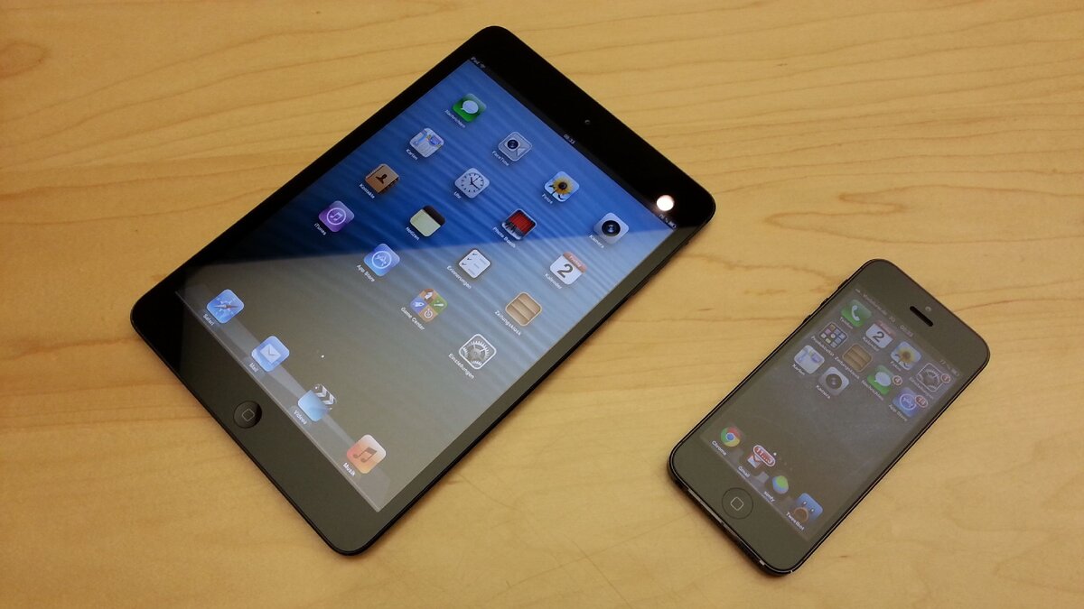 iPad 2 & iPhone 5