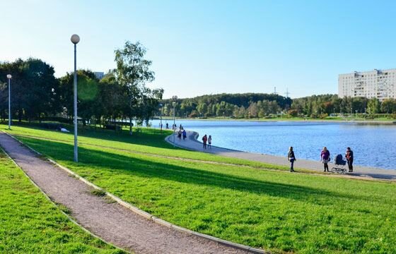 Сквер в Гольяново