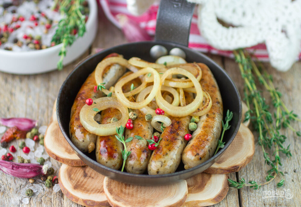 Жареные куриные колбаски