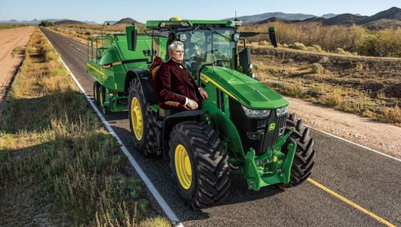 Современны трактор John Deere 