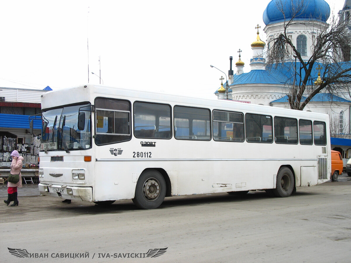 Автовокзал новочеркасск. Мерседес 0302т. Старые автобусы в Новочеркасске. Автобус Астрахань Кисловодск. Тойота Икарус.