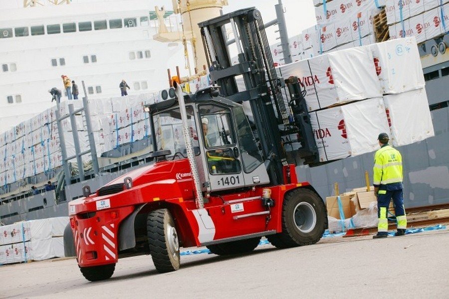 Работа автопогрузчика