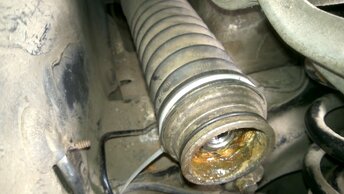 Что делать если появился стук в рулевой рейке (замена рулевой тяги и наконечников Audi A6, Passat B5)