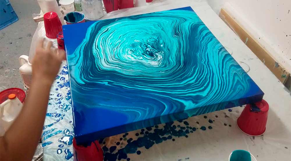 Fluid Art (Флюид Арт) – техника рисования жидким акрилом