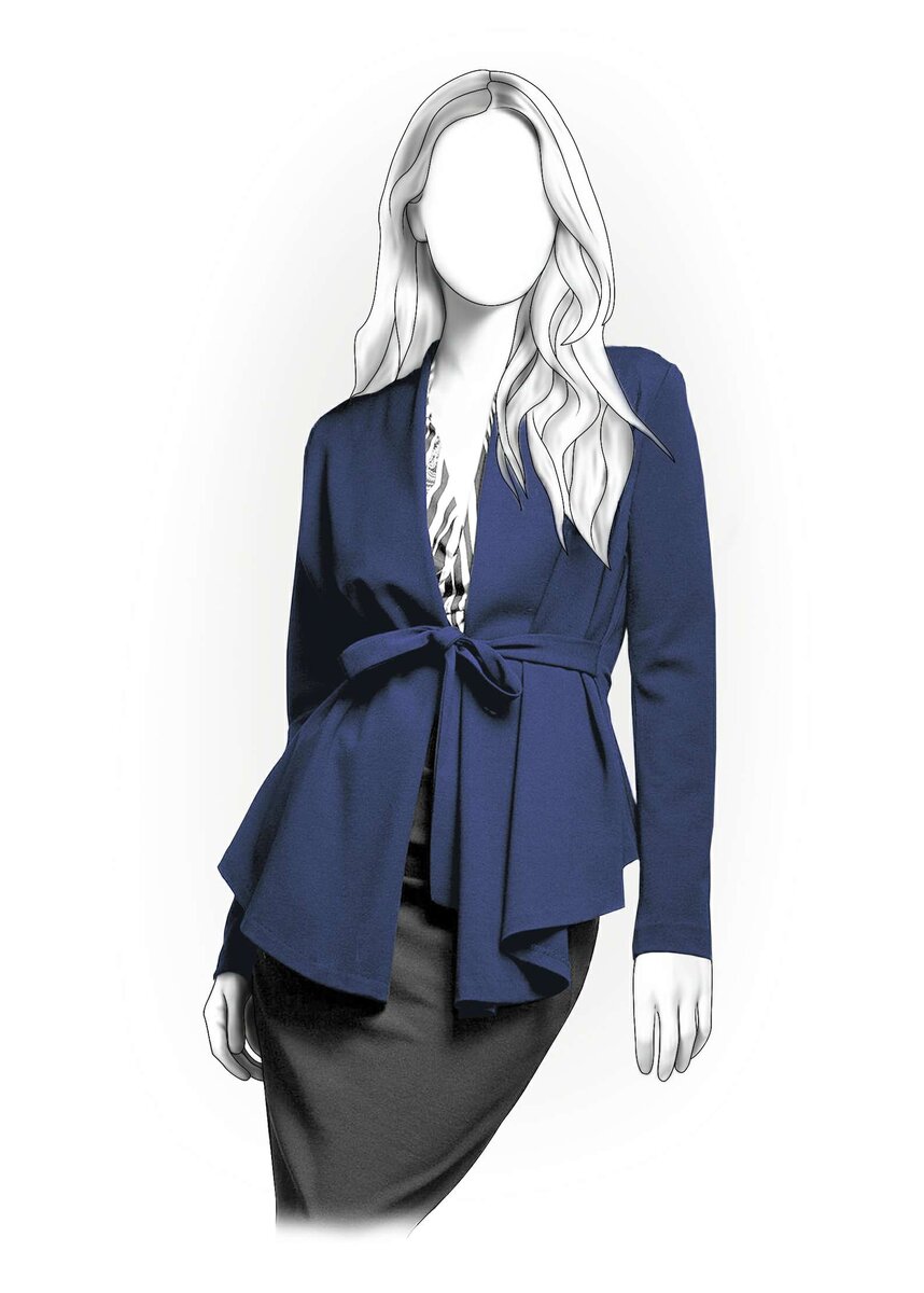 приталенный с поясом.